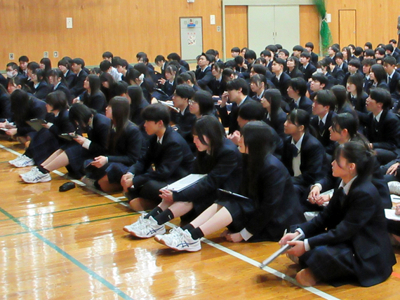 ���T�\��2